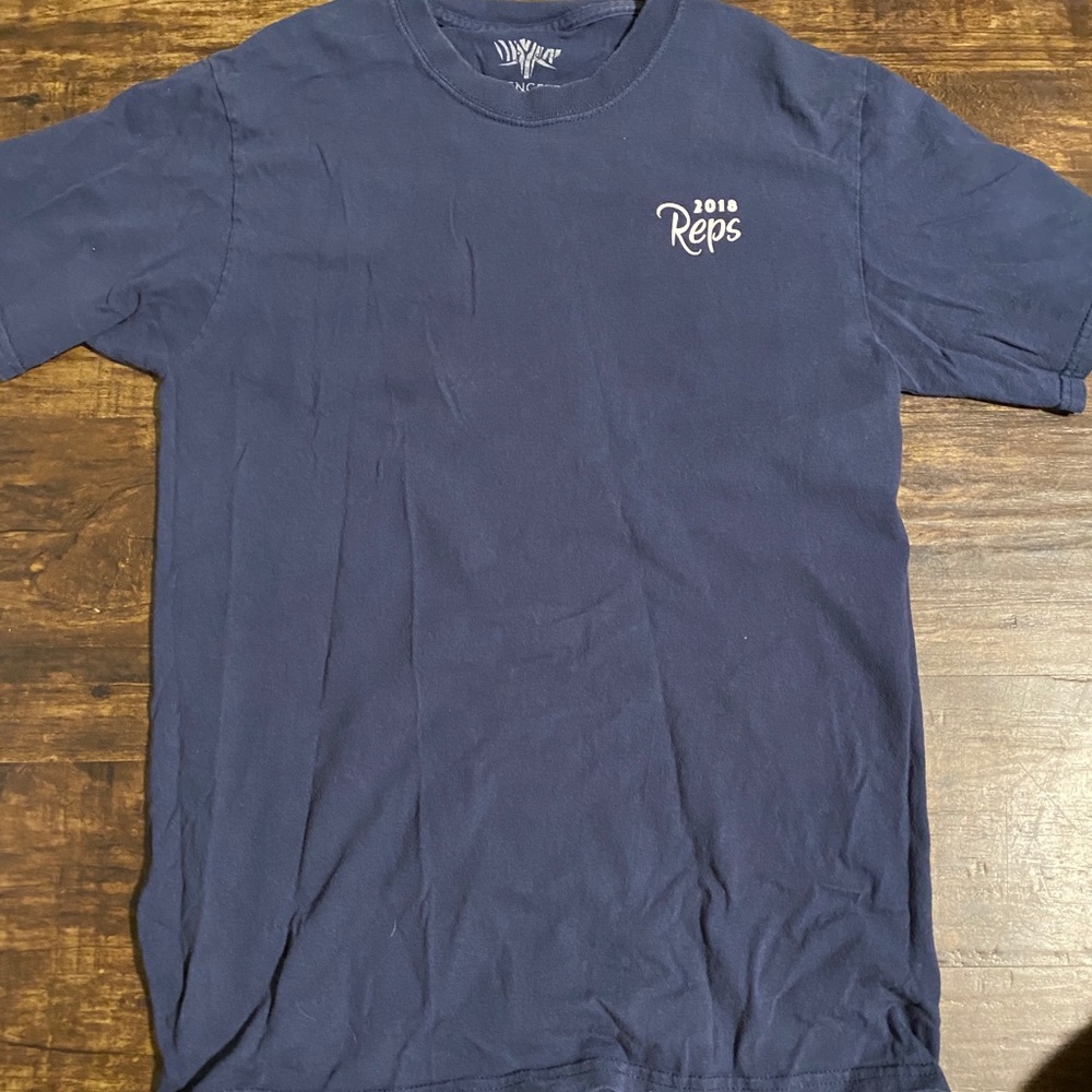 Serengetee rep tee